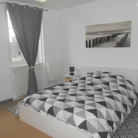 Maison Centre Bourg Port-bail Дом отдыха Портбай